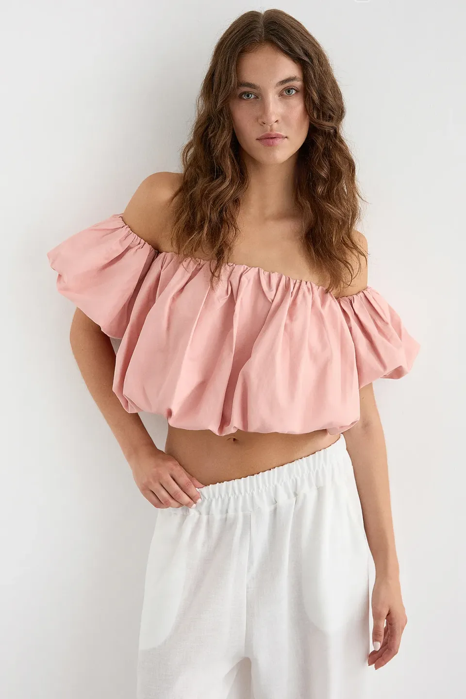 Cropped Balloon Sleeve Top