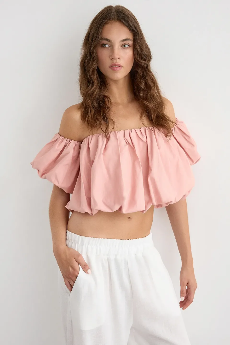 Cropped Balloon Sleeve Top