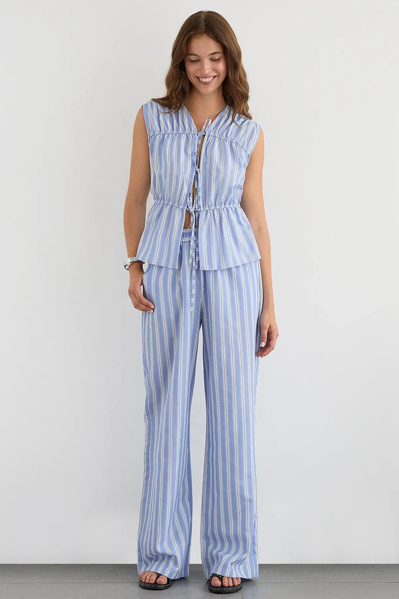 Lace Up Sleeveless Woven Top