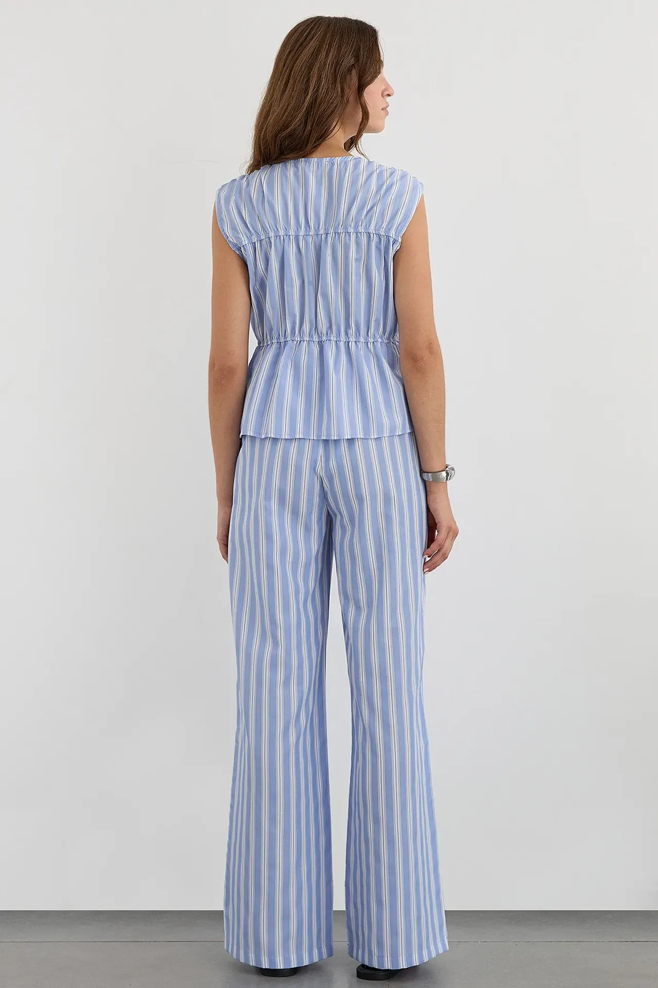 Lace Up Sleeveless Woven Top