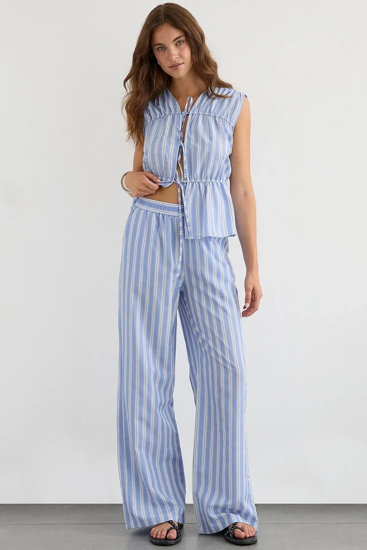 Wide-Leg High Waist Striped Trousers