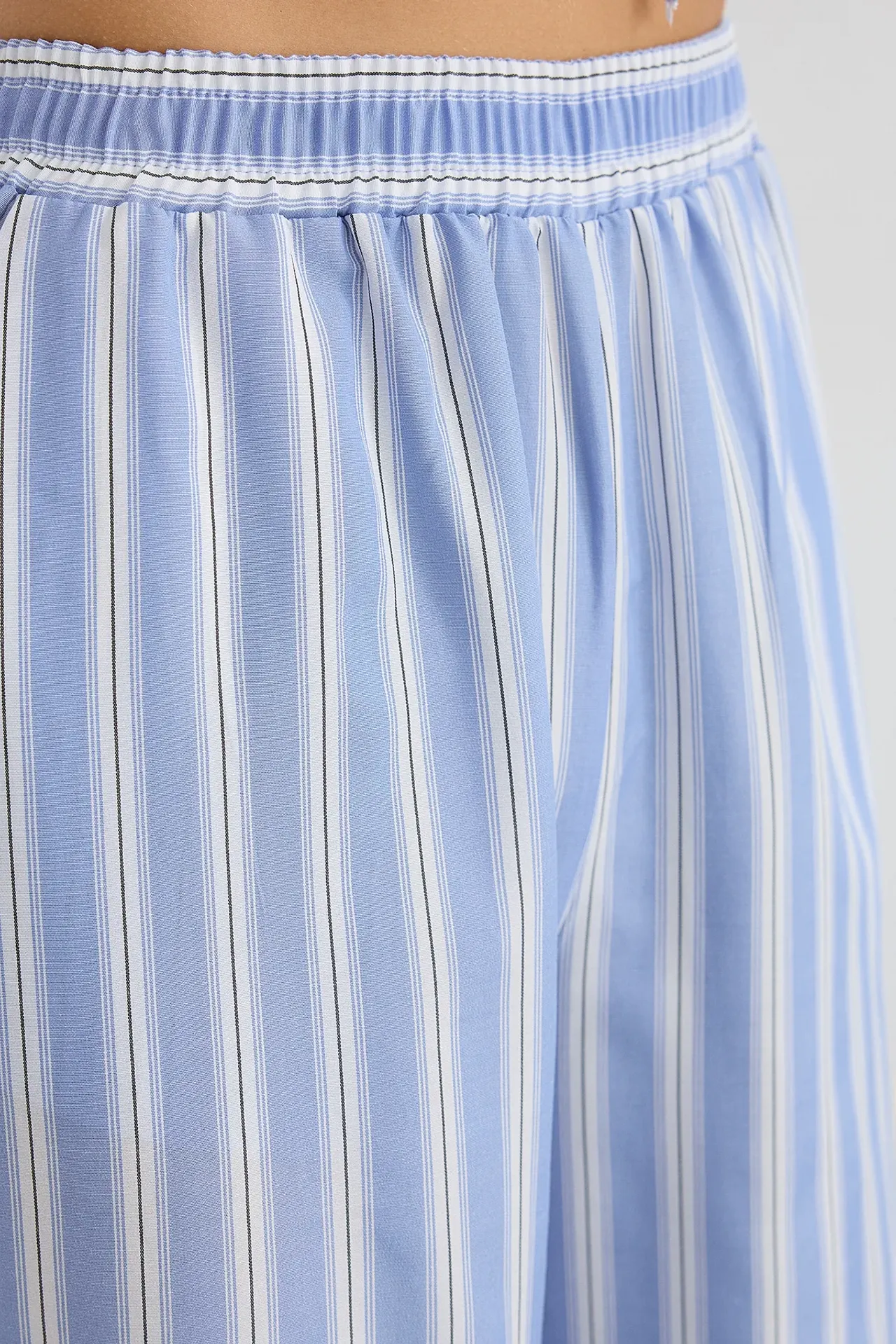 Wide-Leg High Waist Striped Trousers