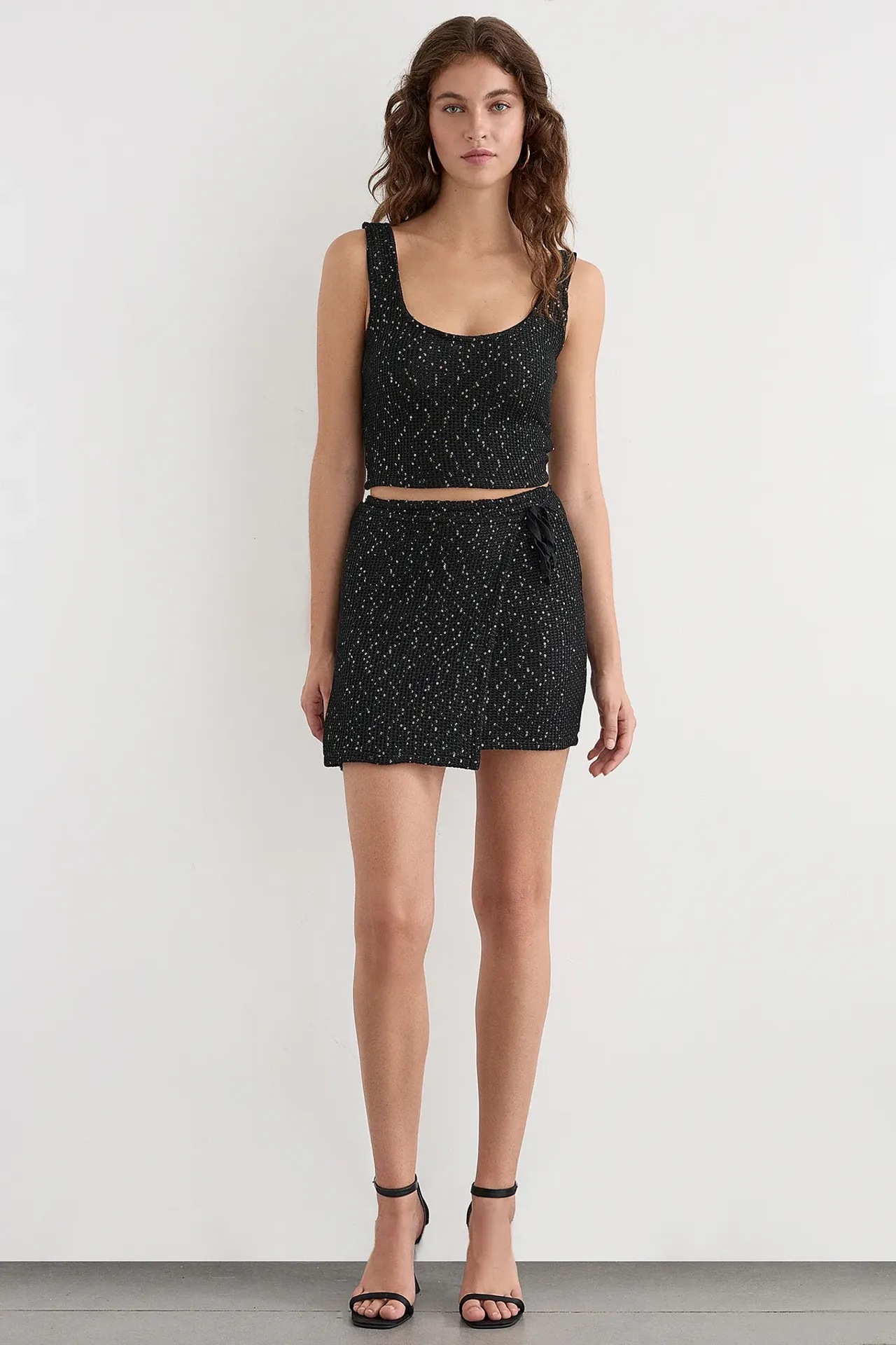 Sequin Knitted Wrap Skirt with Seamless Hem and Belt