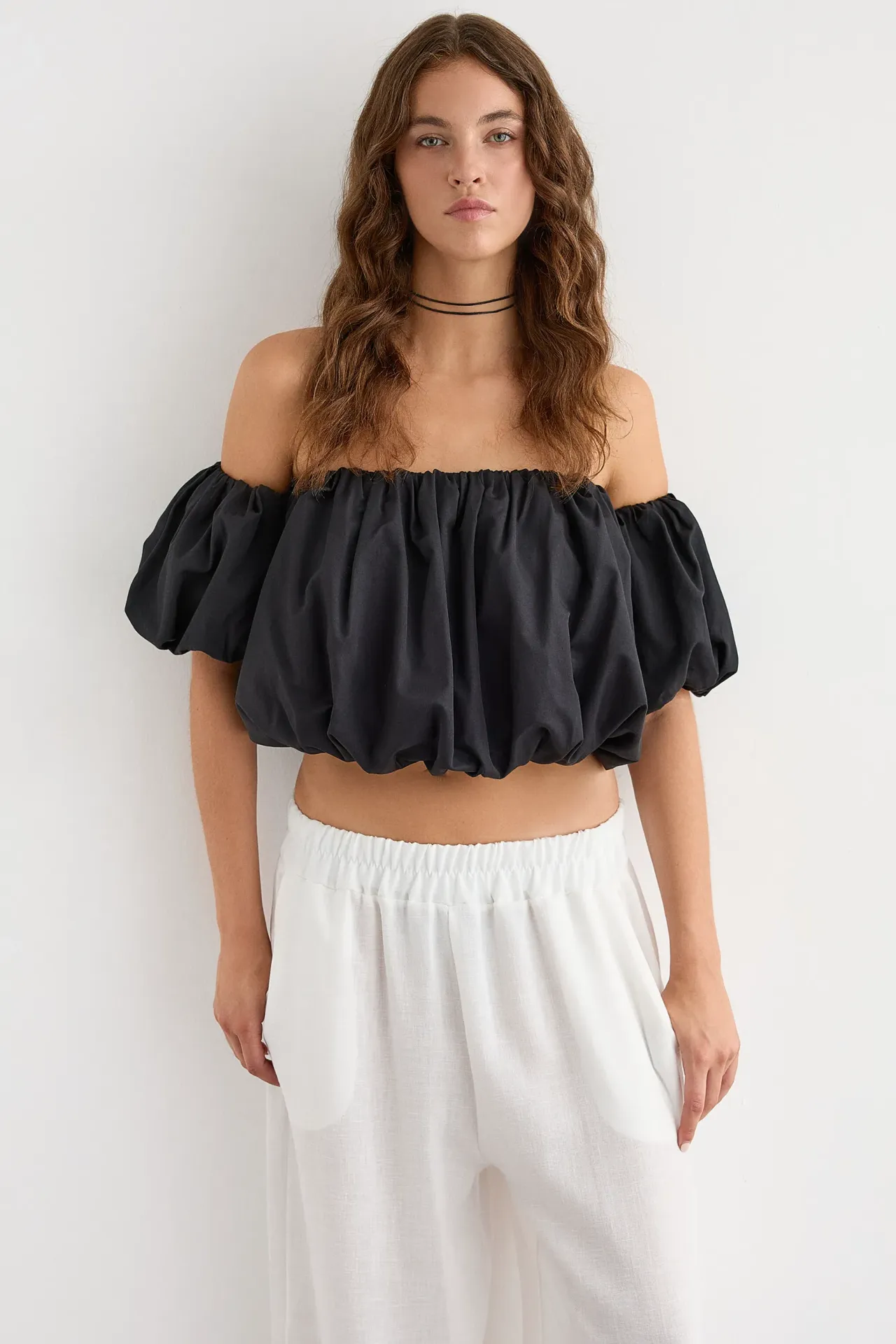 Cropped Balloon Sleeve Top