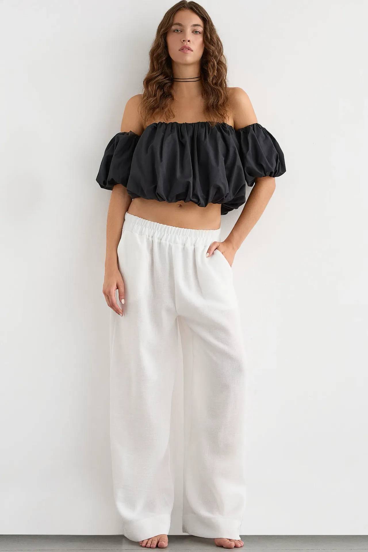 Cropped Balloon Sleeve Top