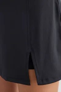 black-image-4