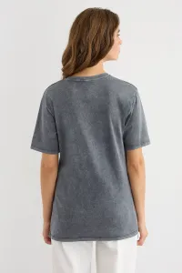 grey-image-3