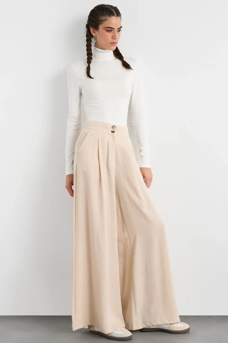 High-Waist Super Wide Leg Trousers with Button Detail 3