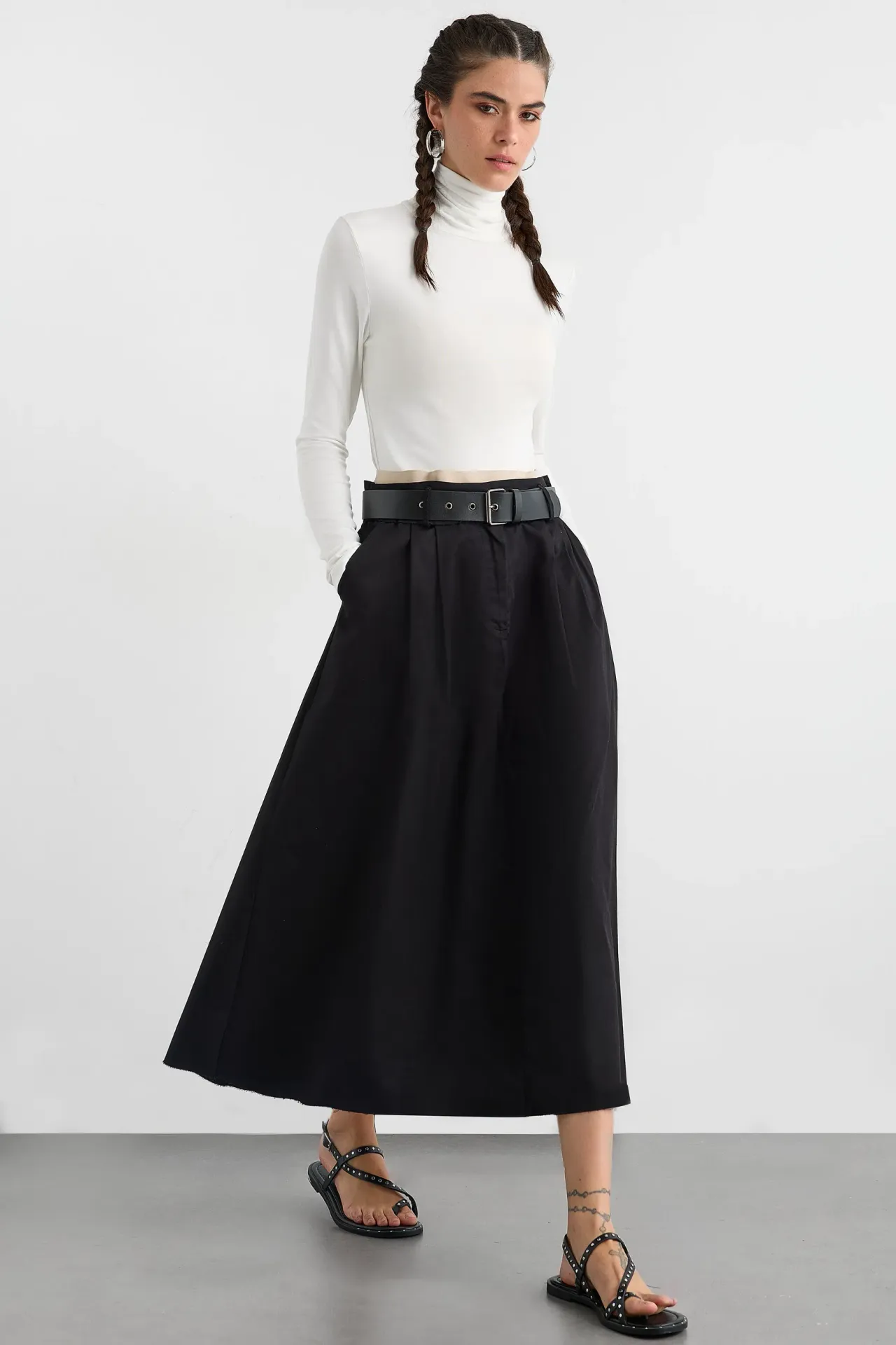 Belt-Detailed High-Waist Cotton Midi Skirt