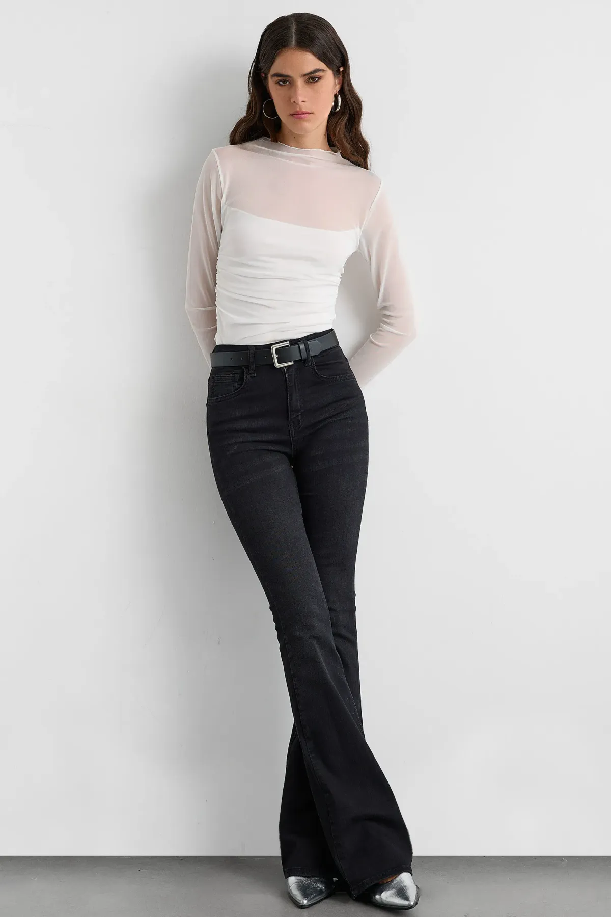 Mesh Cropped High-Neck Blouse with Ruched Detail 3