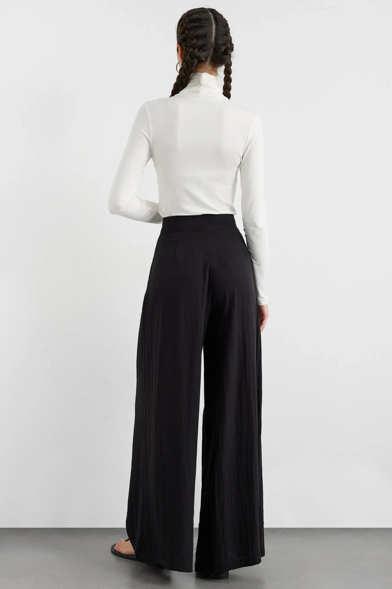 High-Waist Super Wide Leg Trousers with Button Detail