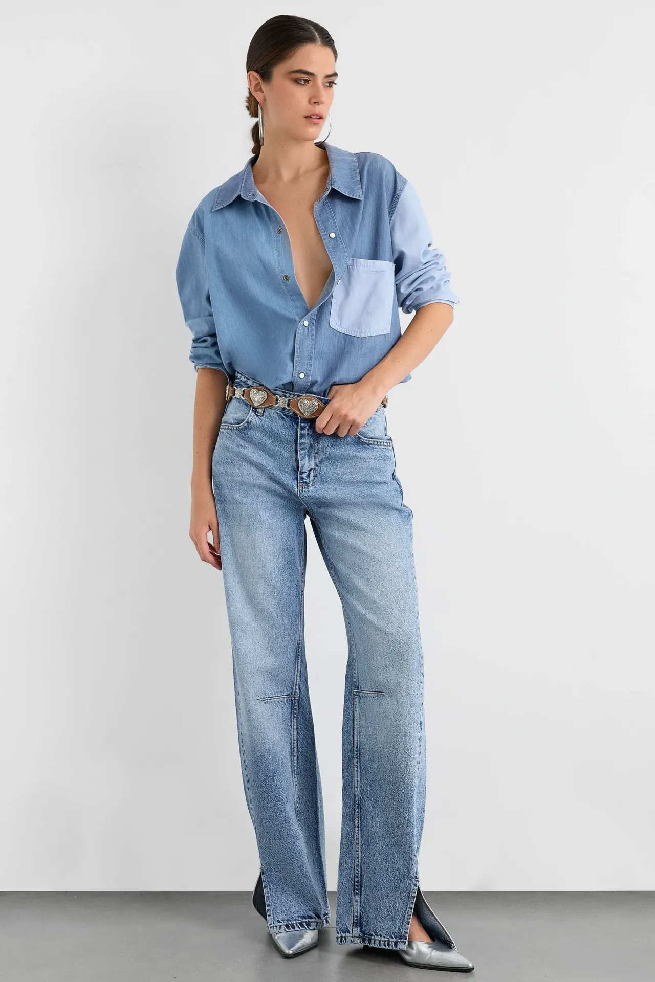 Mid Rise Side Slit Straight Leg Jeans