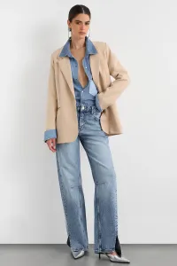 beige-image-2