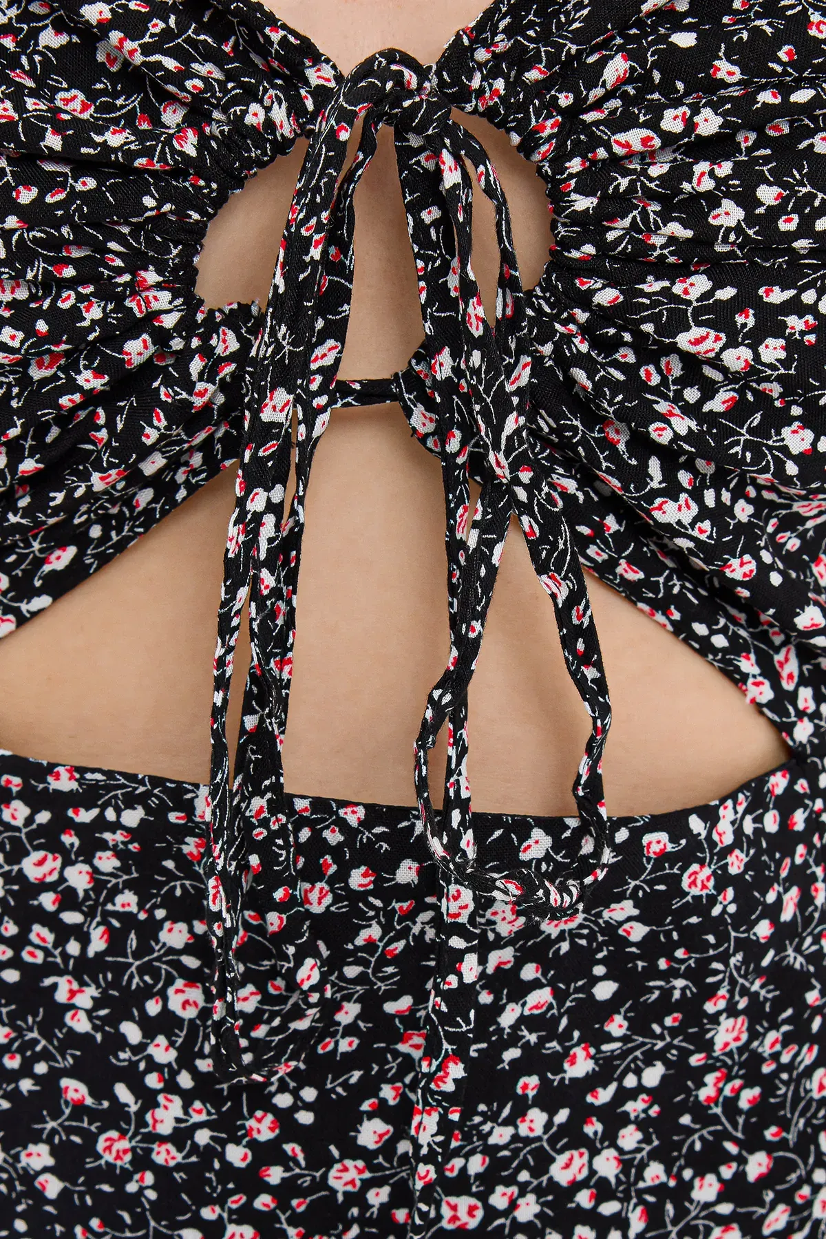 Floral Maxi Dress with Bust Cut-Out 5
