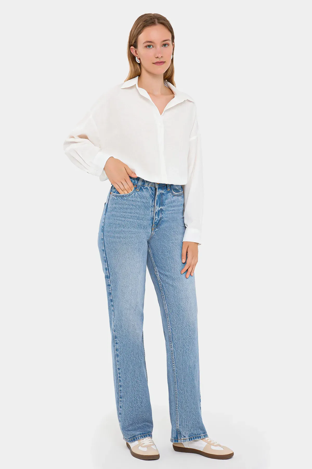 Classic Buttoned Long Sleeve Shirt 3
