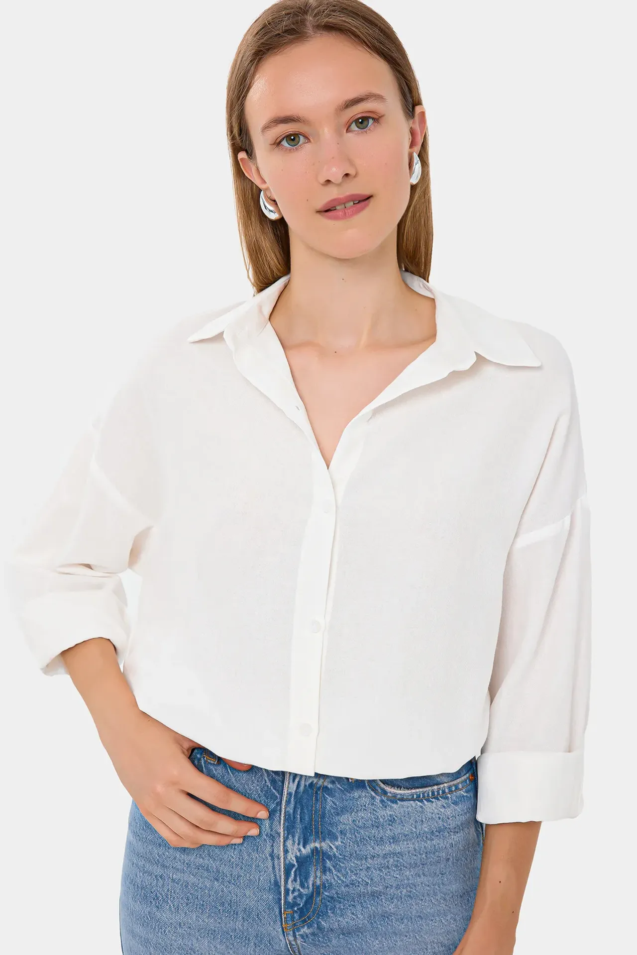 Classic Buttoned Long Sleeve Shirt
