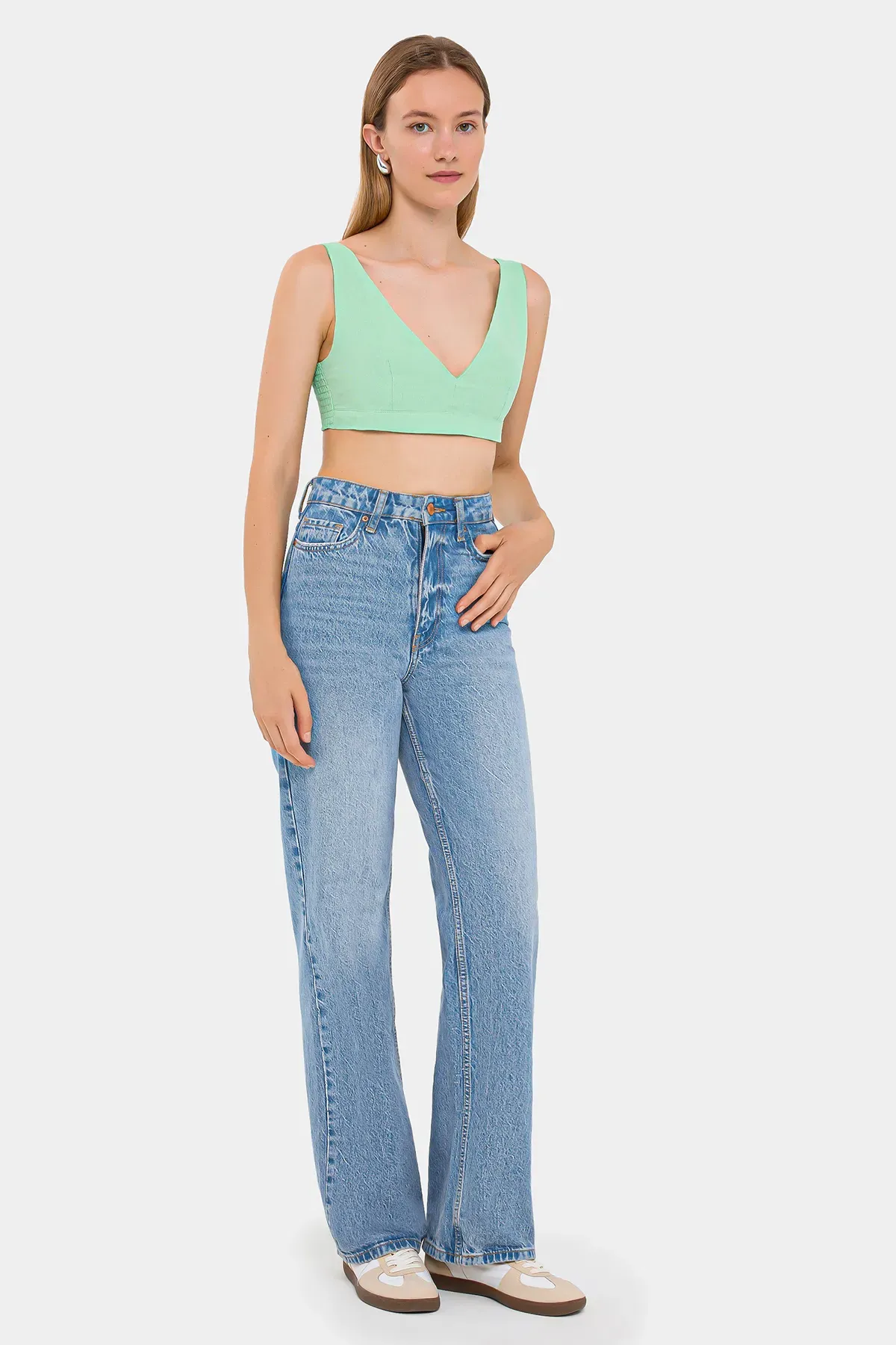 V-Neck Sleeveless Woven Crop Top 3