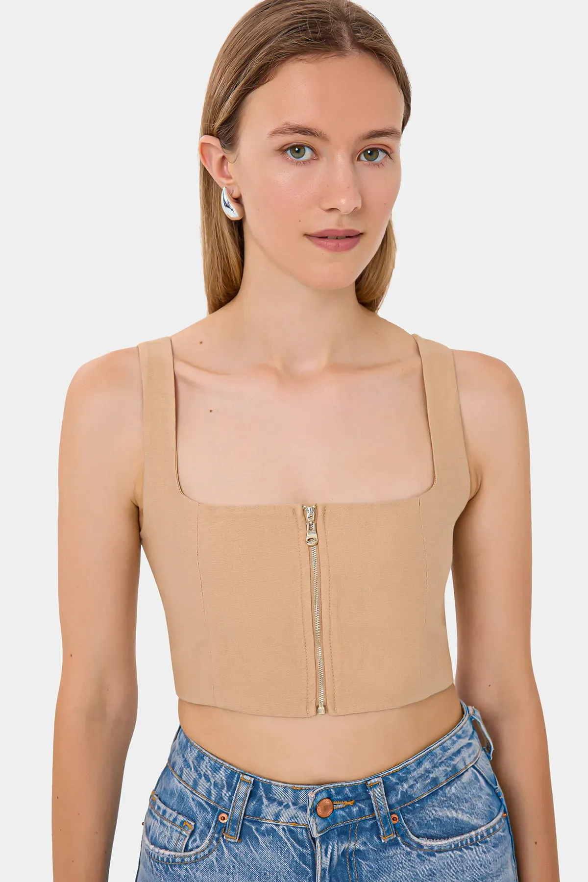 Square Neck Sleeveless Cropped Top with Zip Detail 1