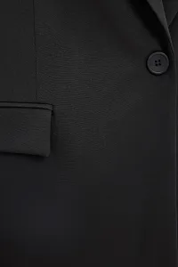black-image-5
