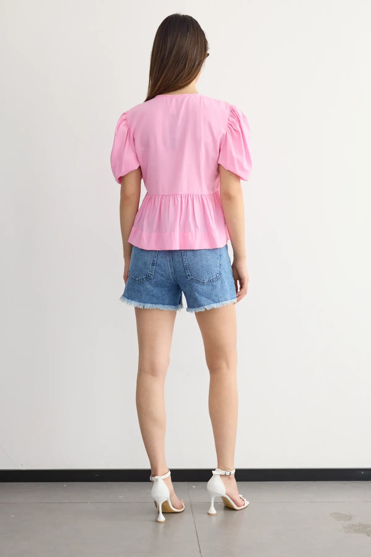 Tie-Up Neck Blouse with Puff Sleeves 4