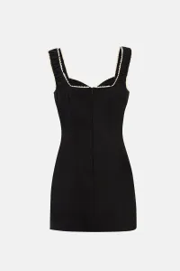 black-image-3