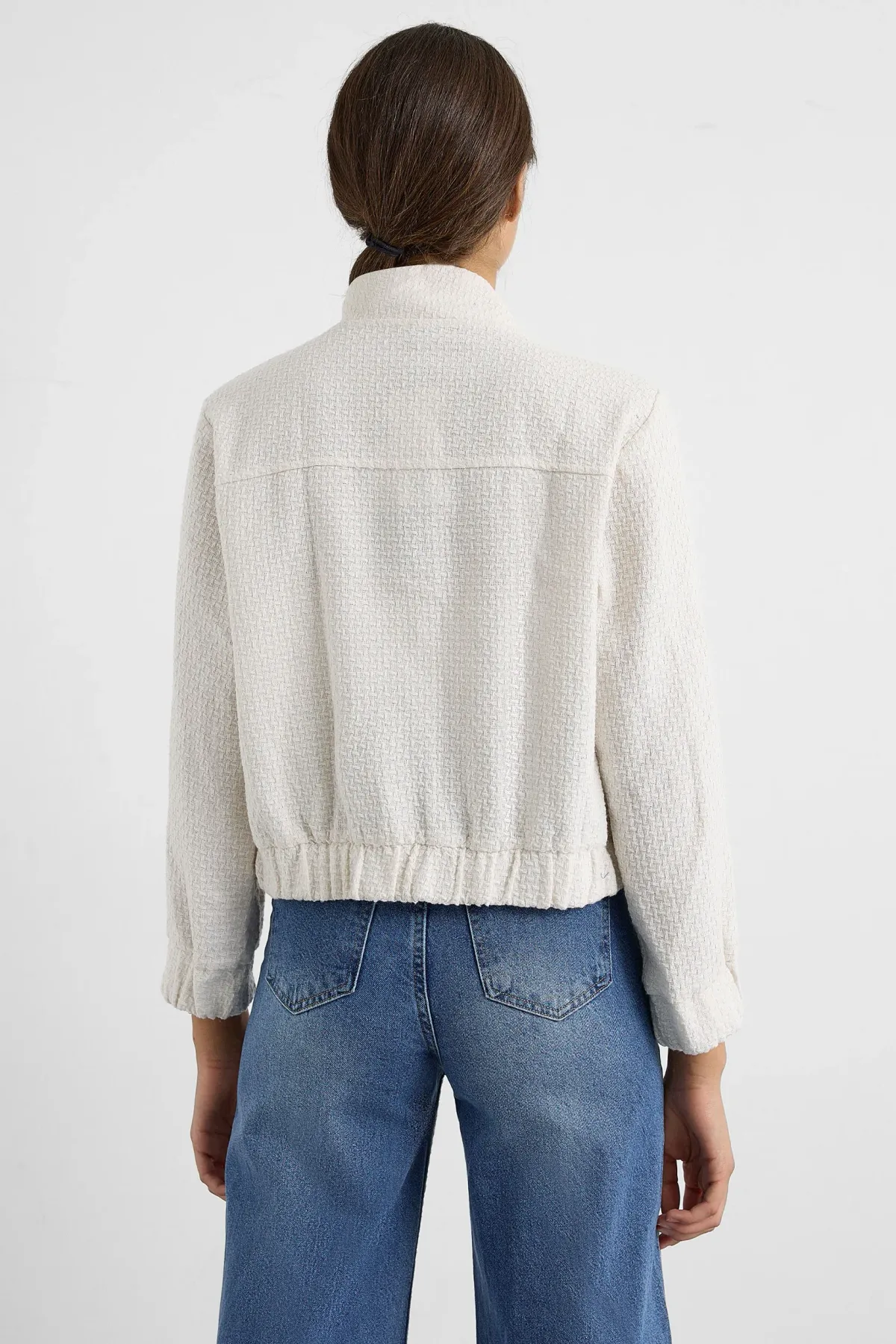 Tweed Round Neck Jacket with a Pocket Detail 5