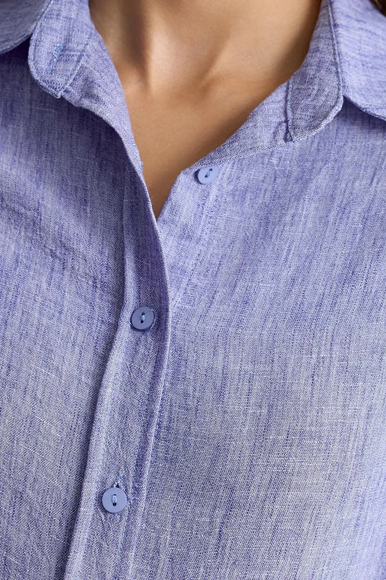 Buttoned Long Sleeve Relaxed Shirt