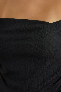 black-image-5