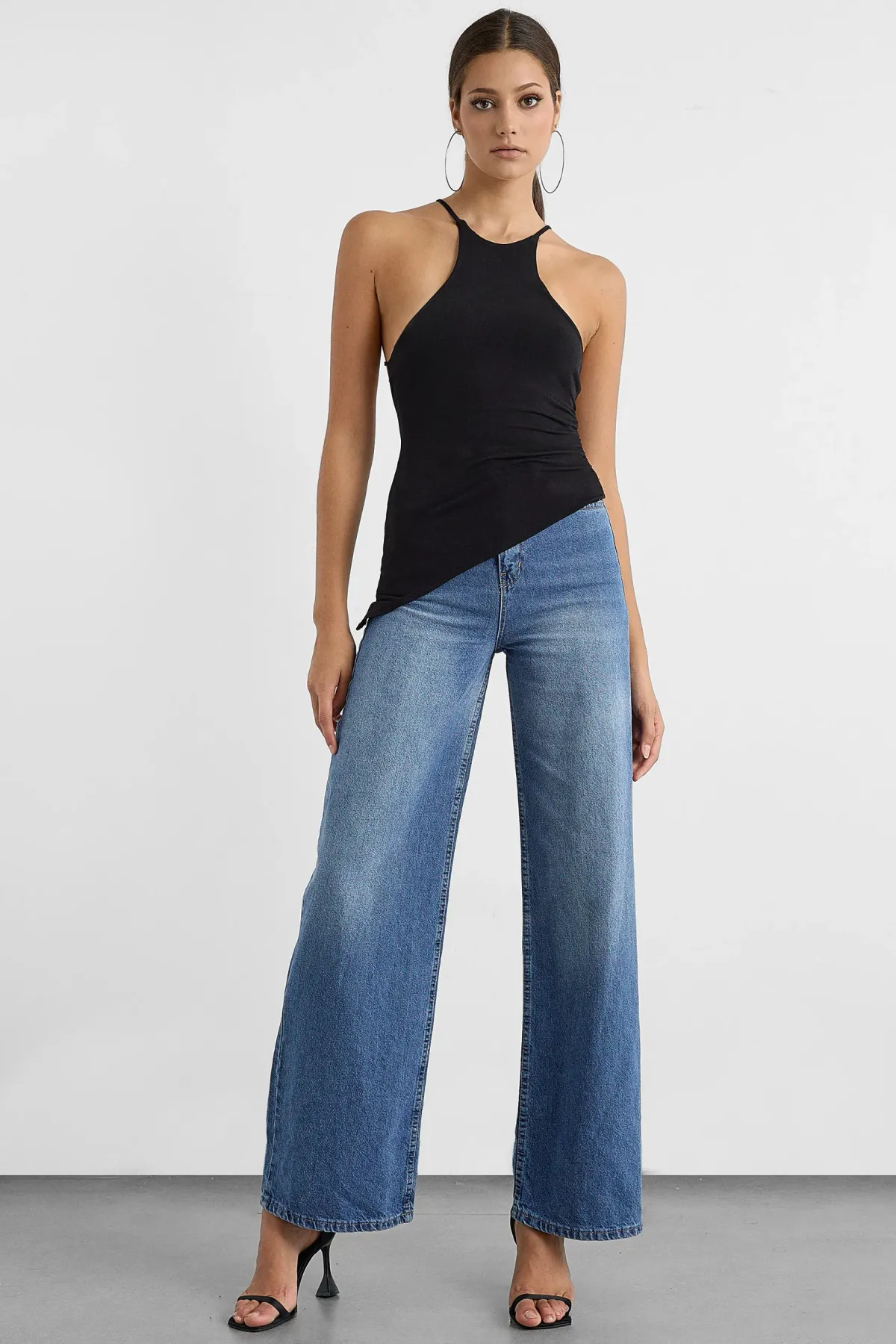 Asymmetric Open-Back Jersey Blouse 3