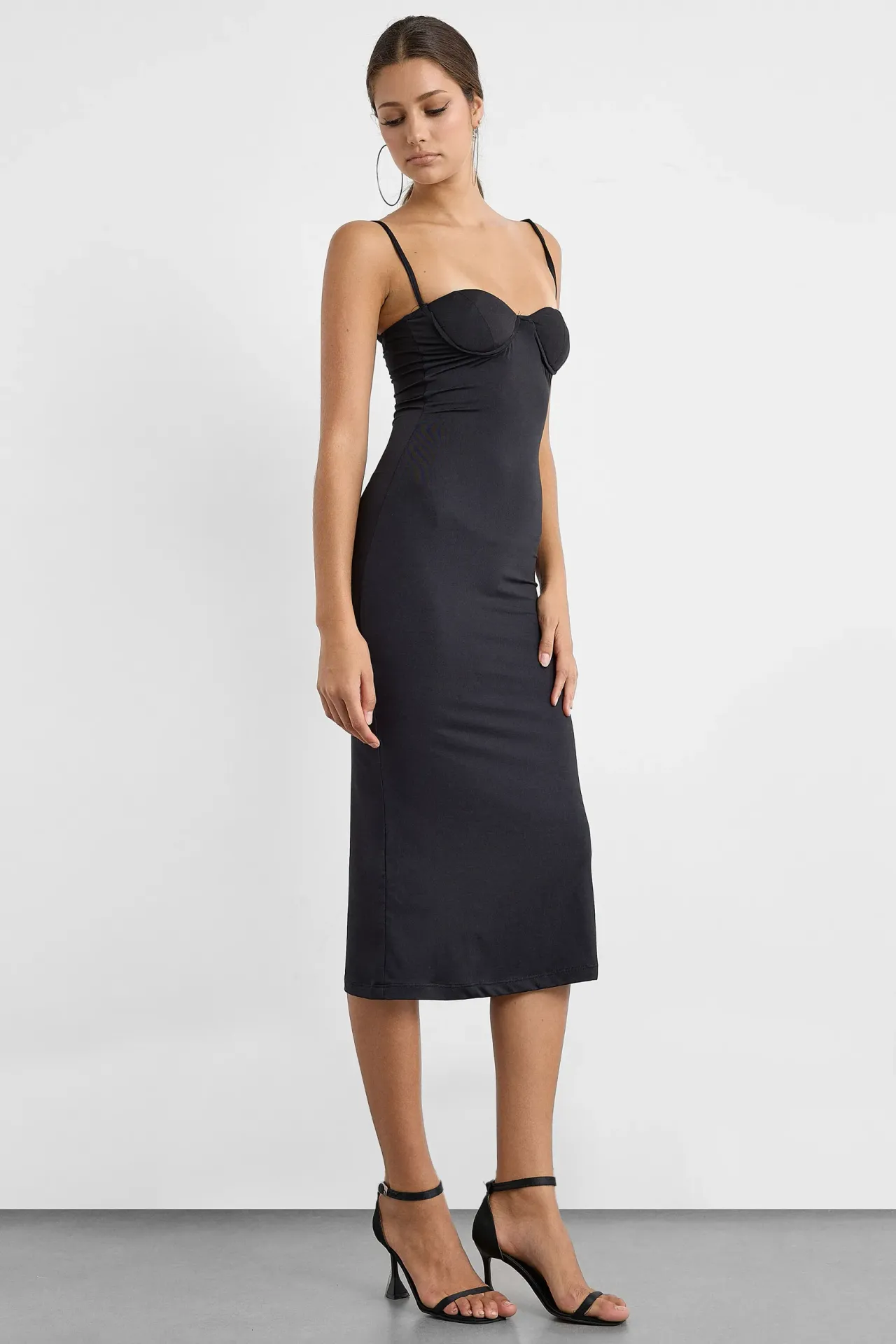 Heart Neck Sleeveless Bodycon Midi Dress