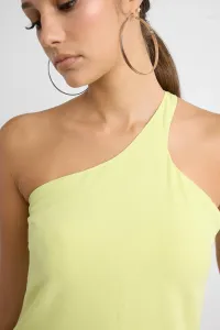 yellow-image-4