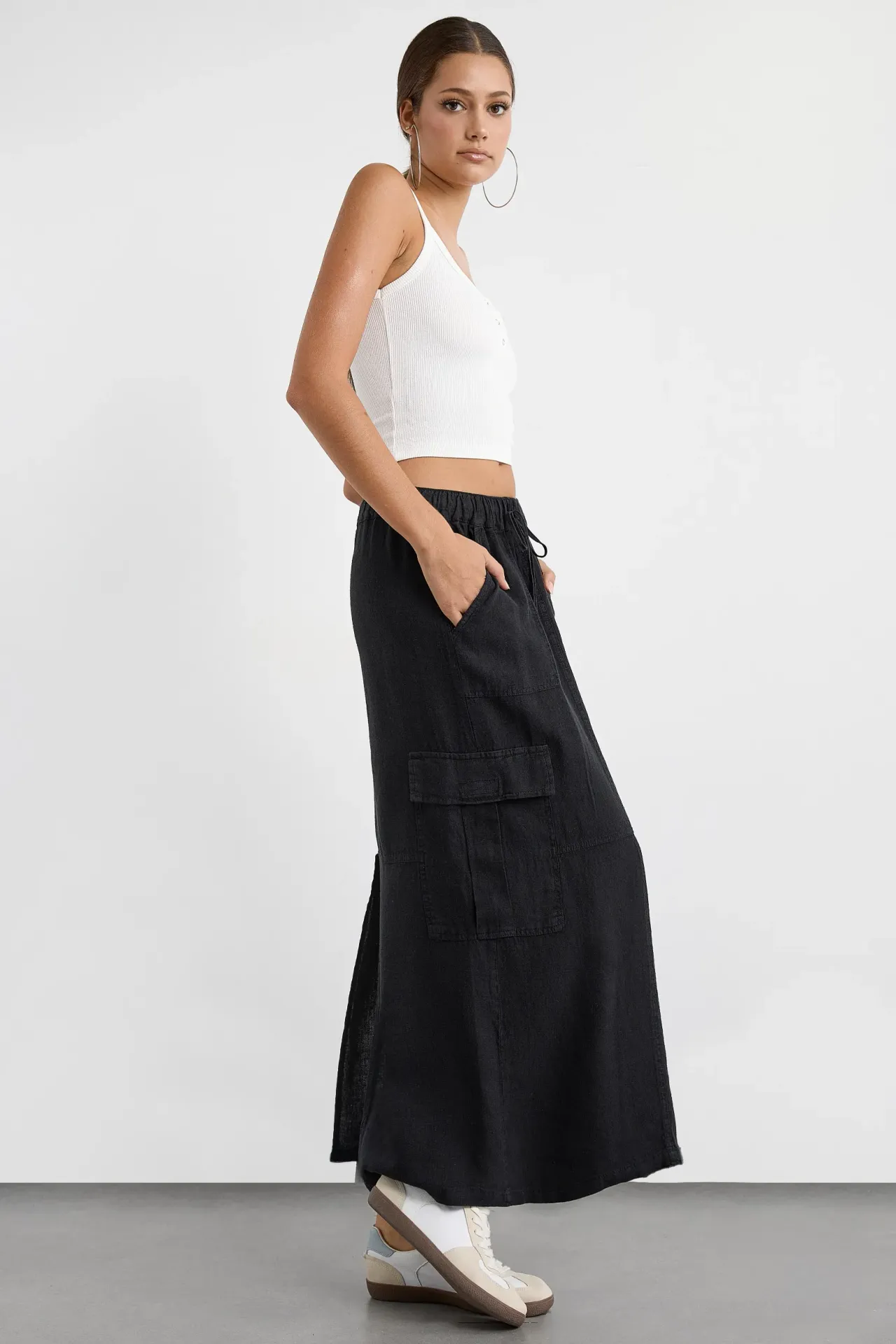 Mid Rise Cargo Skirt with Back Slit