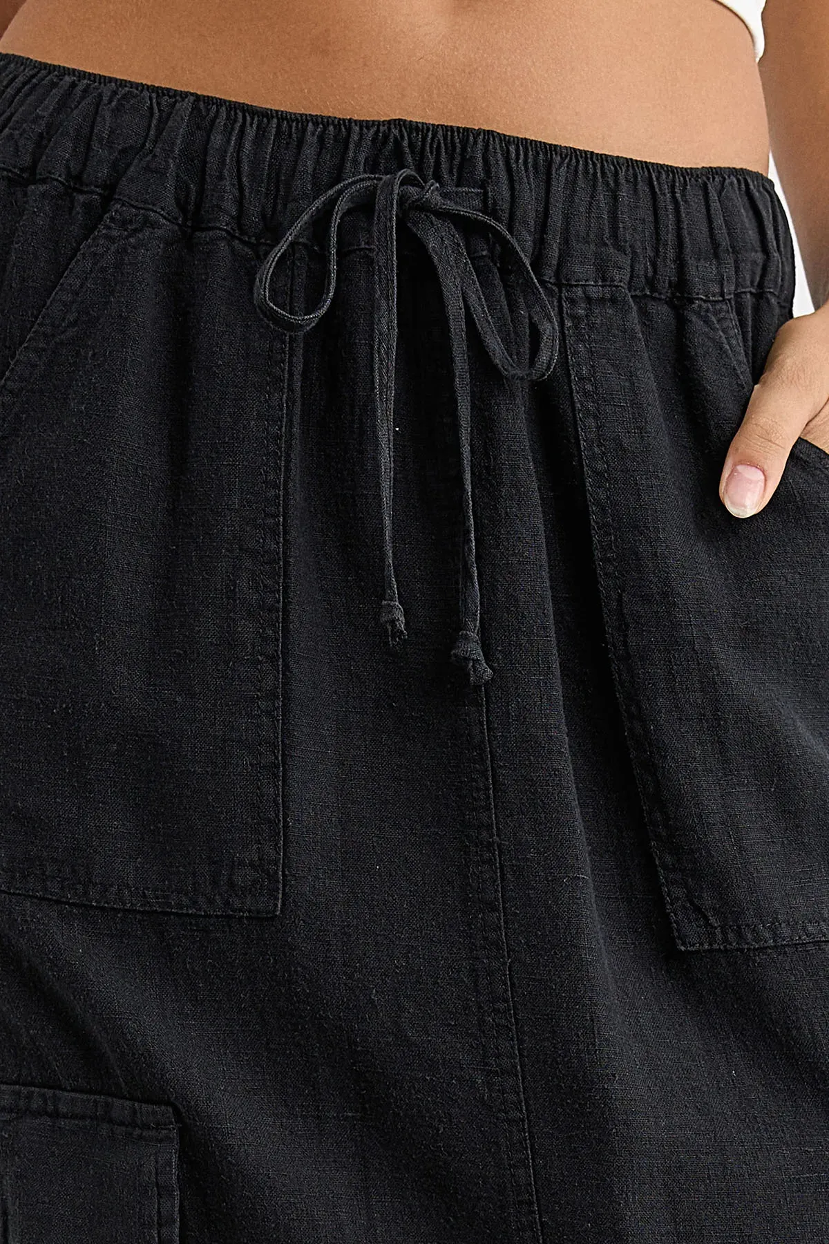 Mid Rise Cargo Skirt with Back Slit 5