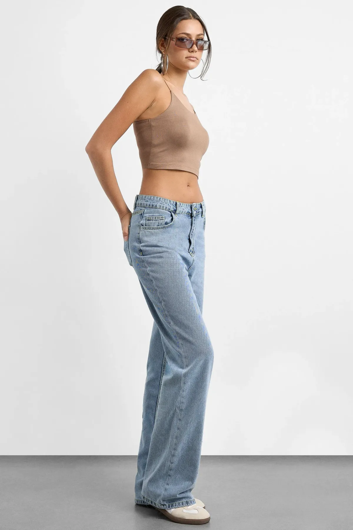 Spaghetti Strap Basic Cropped Cami Top 2