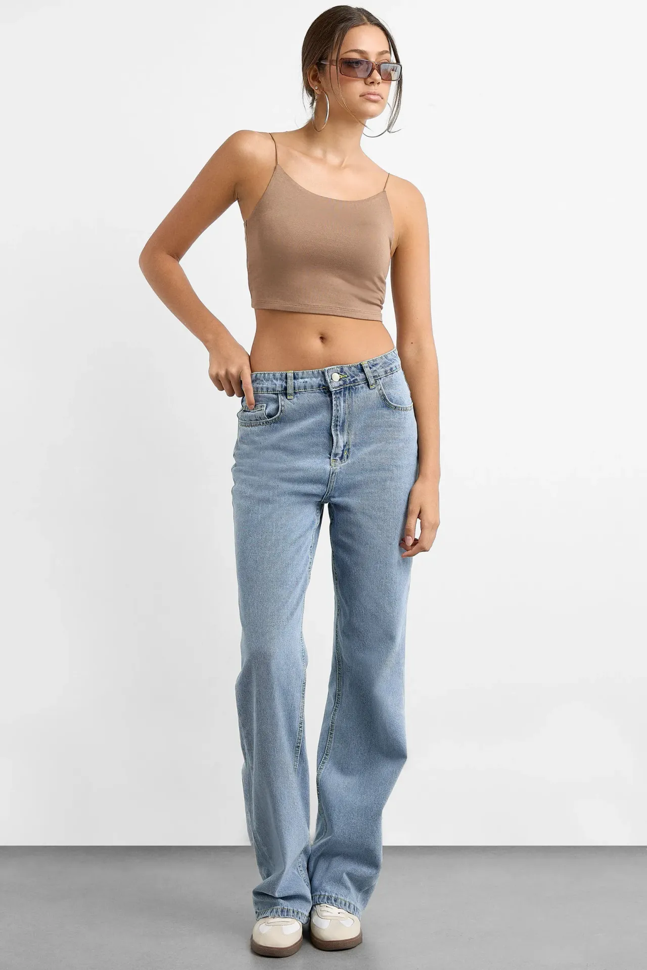 Spaghetti Strap Basic Cropped Cami Top