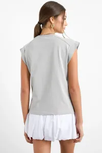 grey-image-3