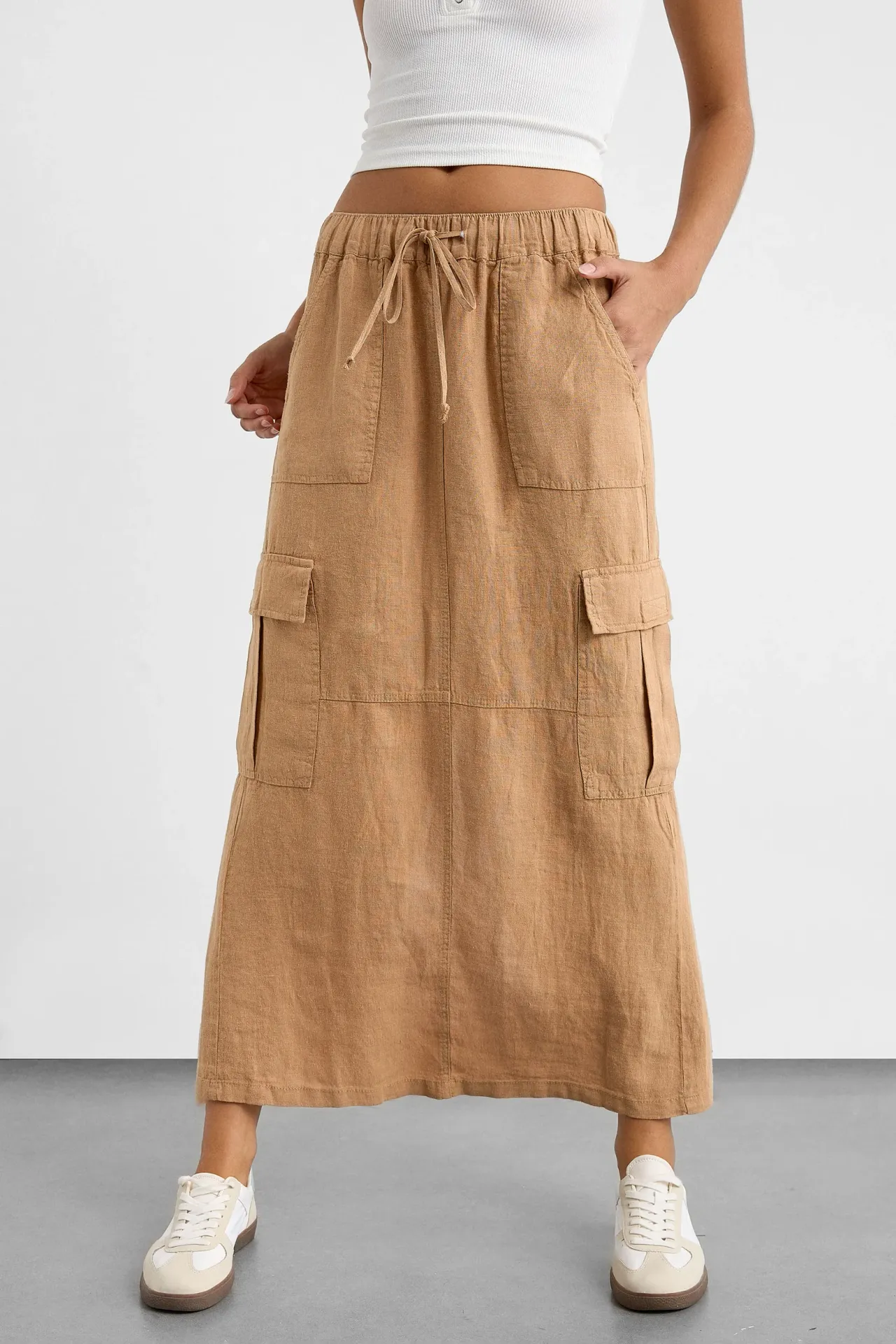 Mid Rise Cargo Skirt with Back Slit