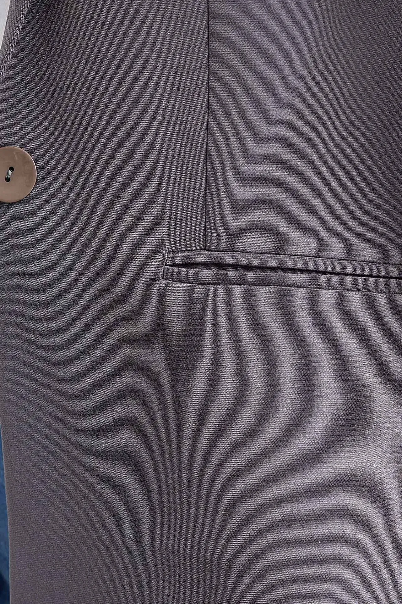 Buttoned Blazer