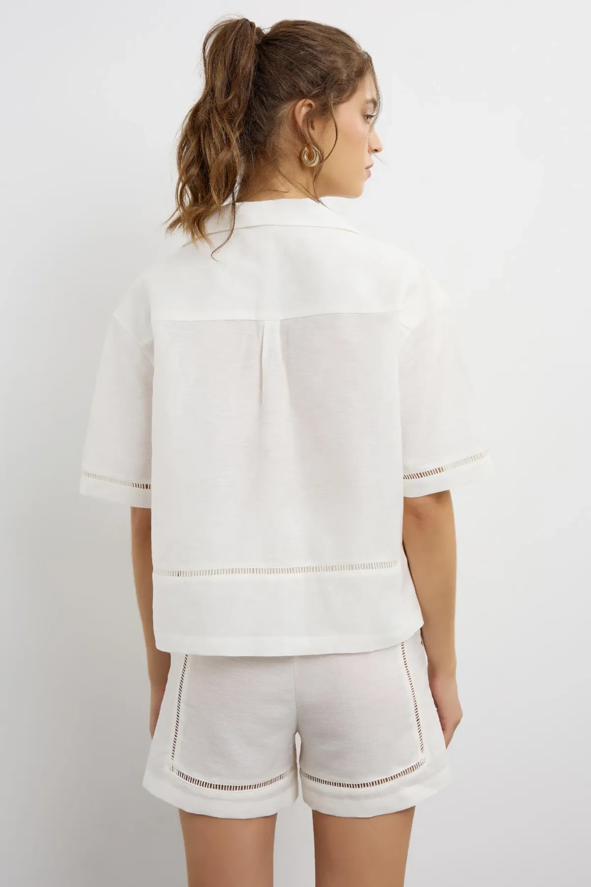 Linen Shorts with Cutout Detail  3