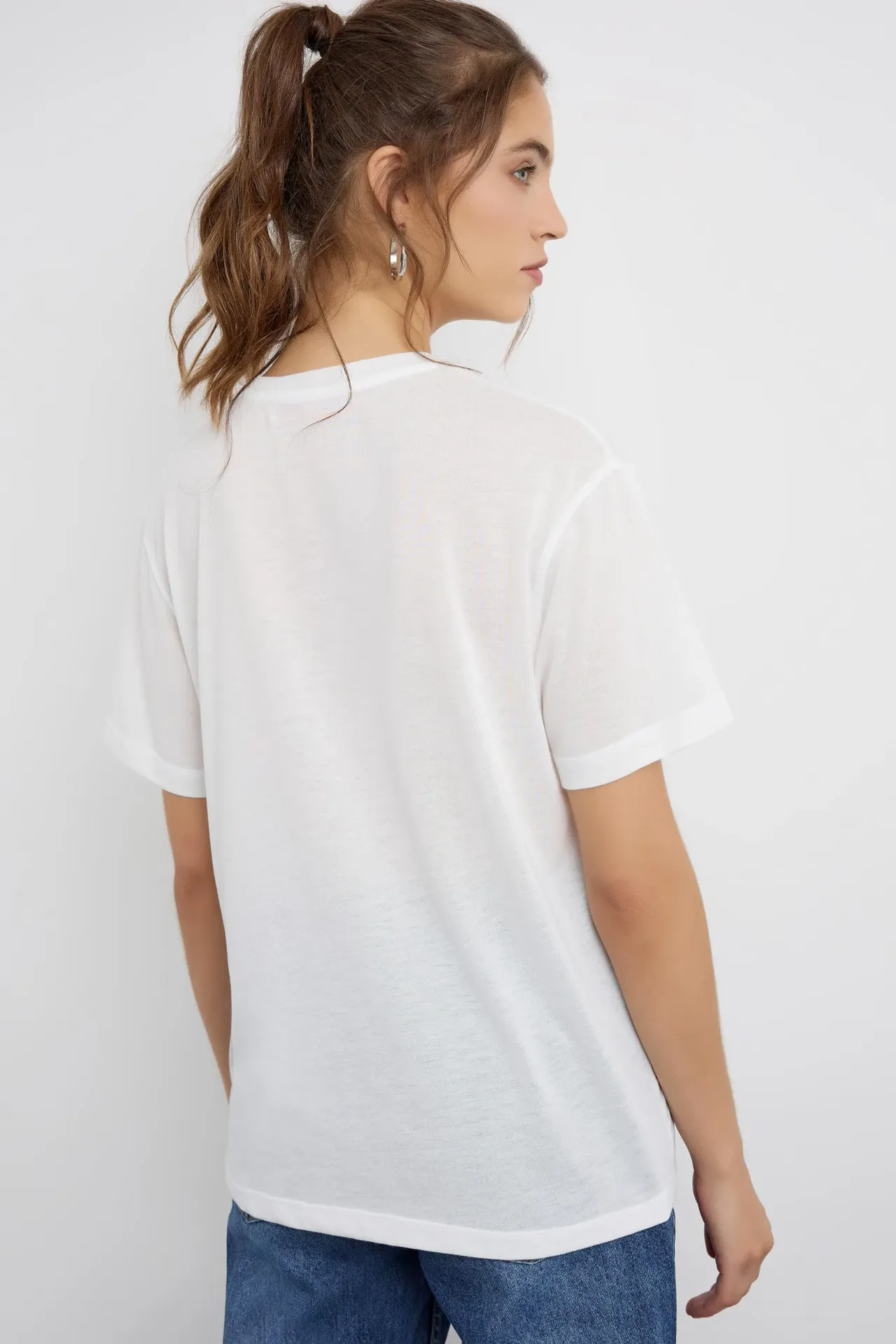 Raja Tee