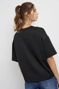 black-image-4