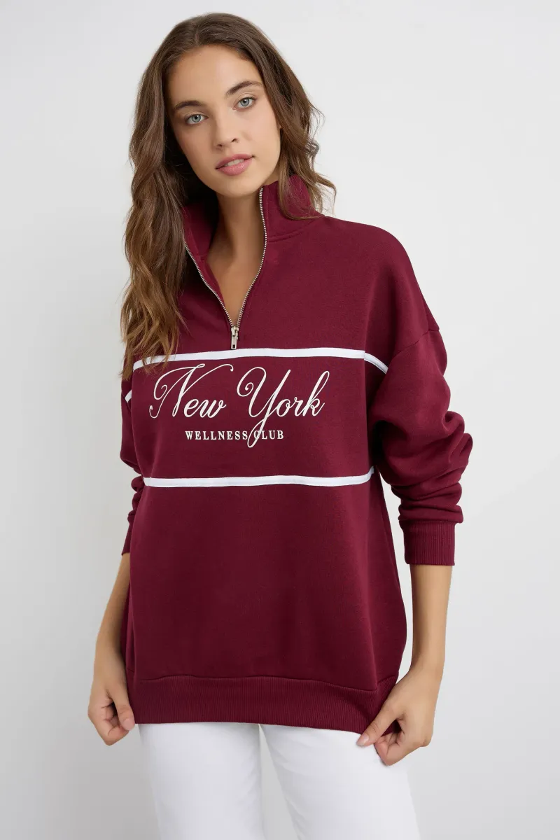 Oversized Printed Zippered Sweatshirt 2