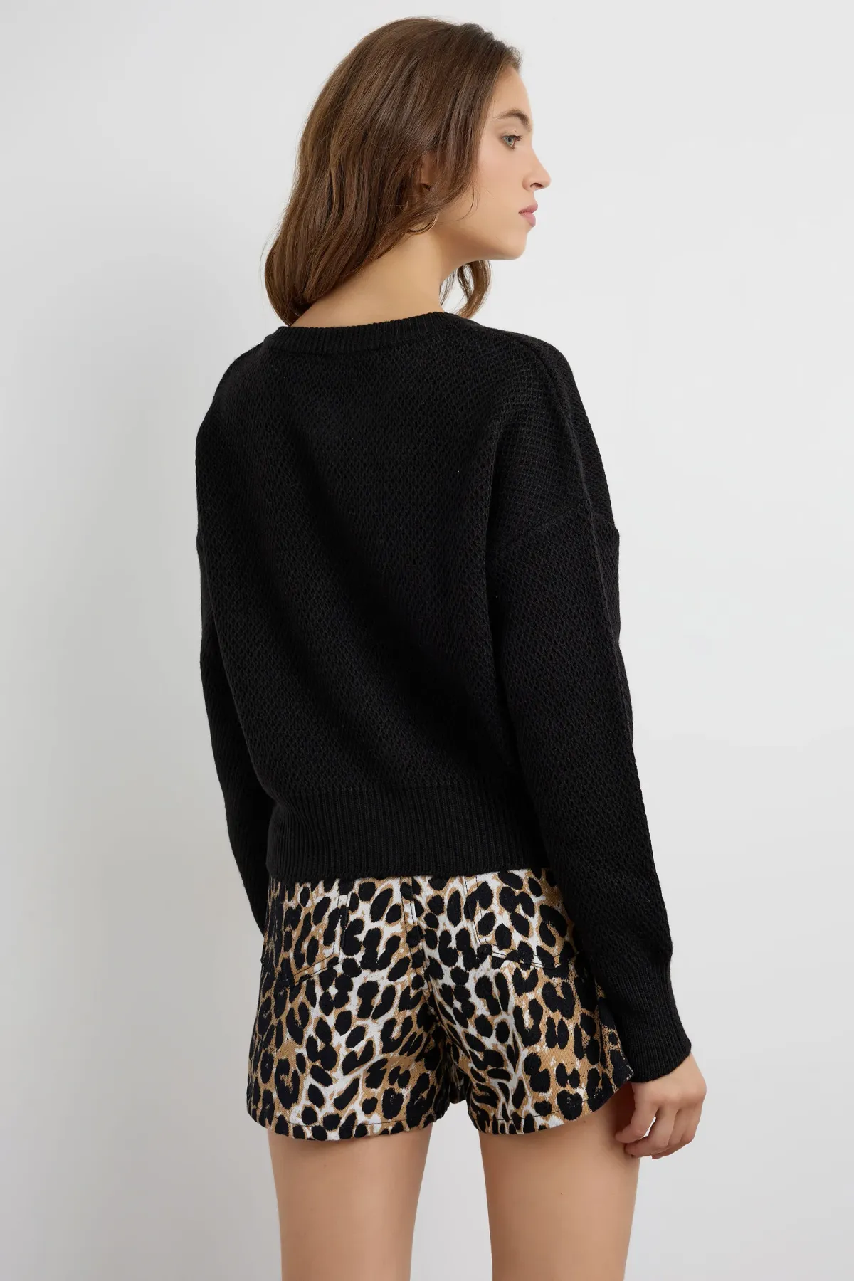 Textured Buttoned Cardigan 5