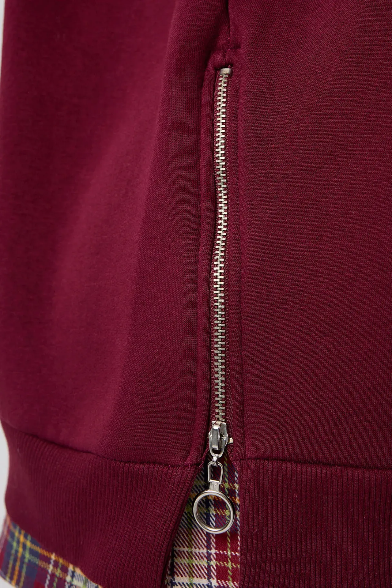 Oversized Zip-Detail Sweatshirt