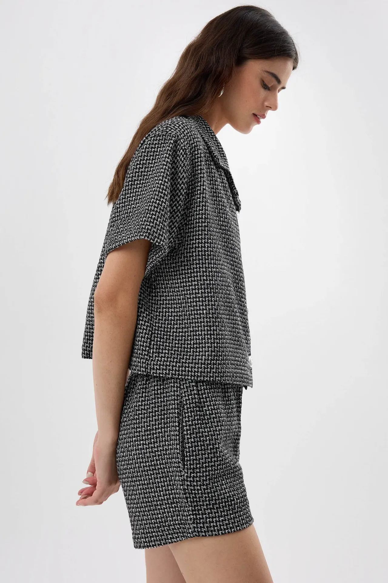 Buttoned Short-Sleeve Tweed Blouse