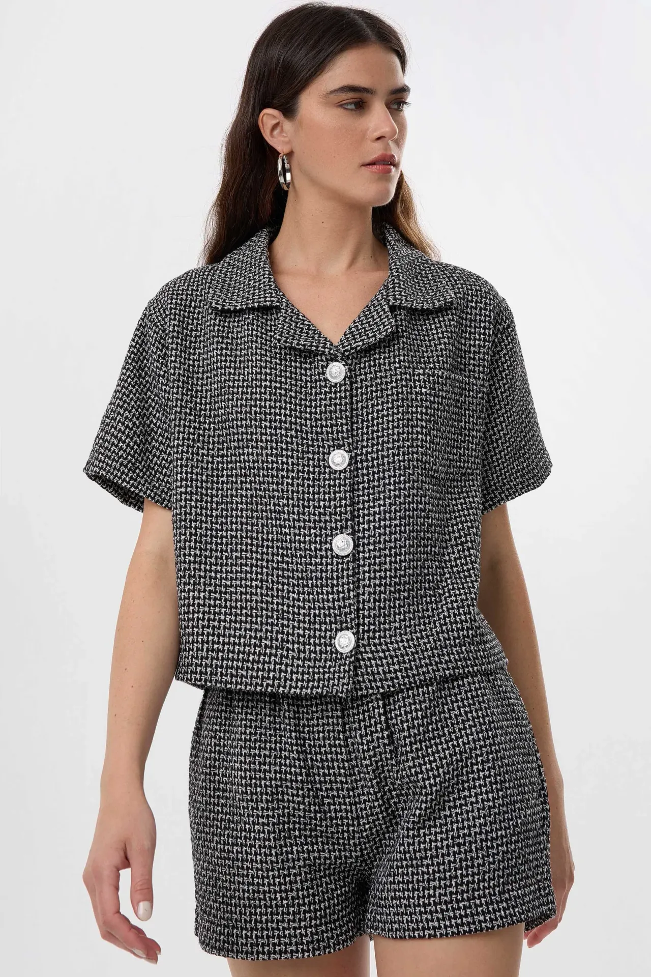 Buttoned Short-Sleeve Tweed Blouse