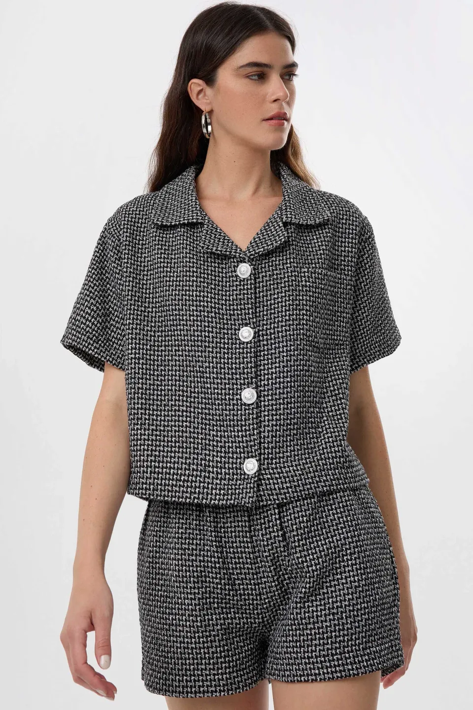 Buttoned Short-Sleeve Tweed Blouse