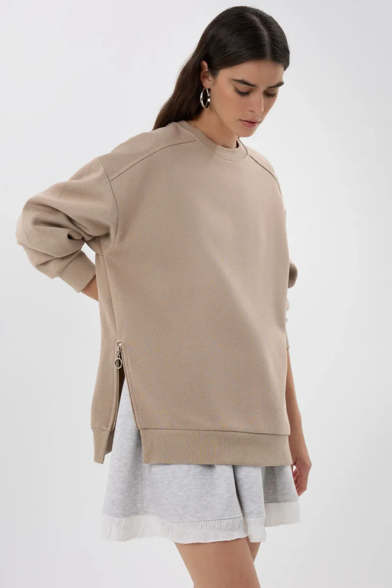 Oversized Zip-Detail Sweatshirt 4