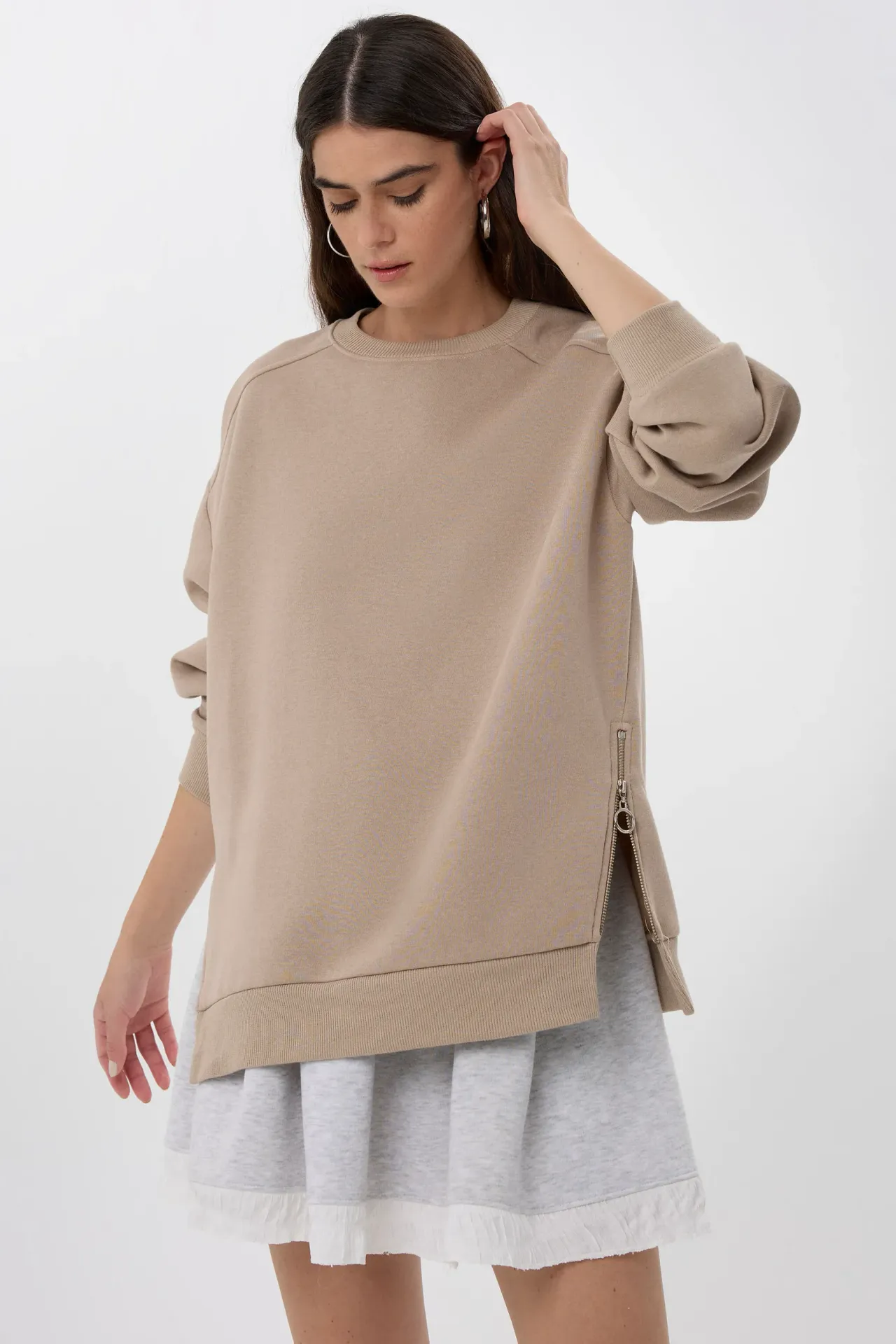 Oversized Zip-Detail Sweatshirt