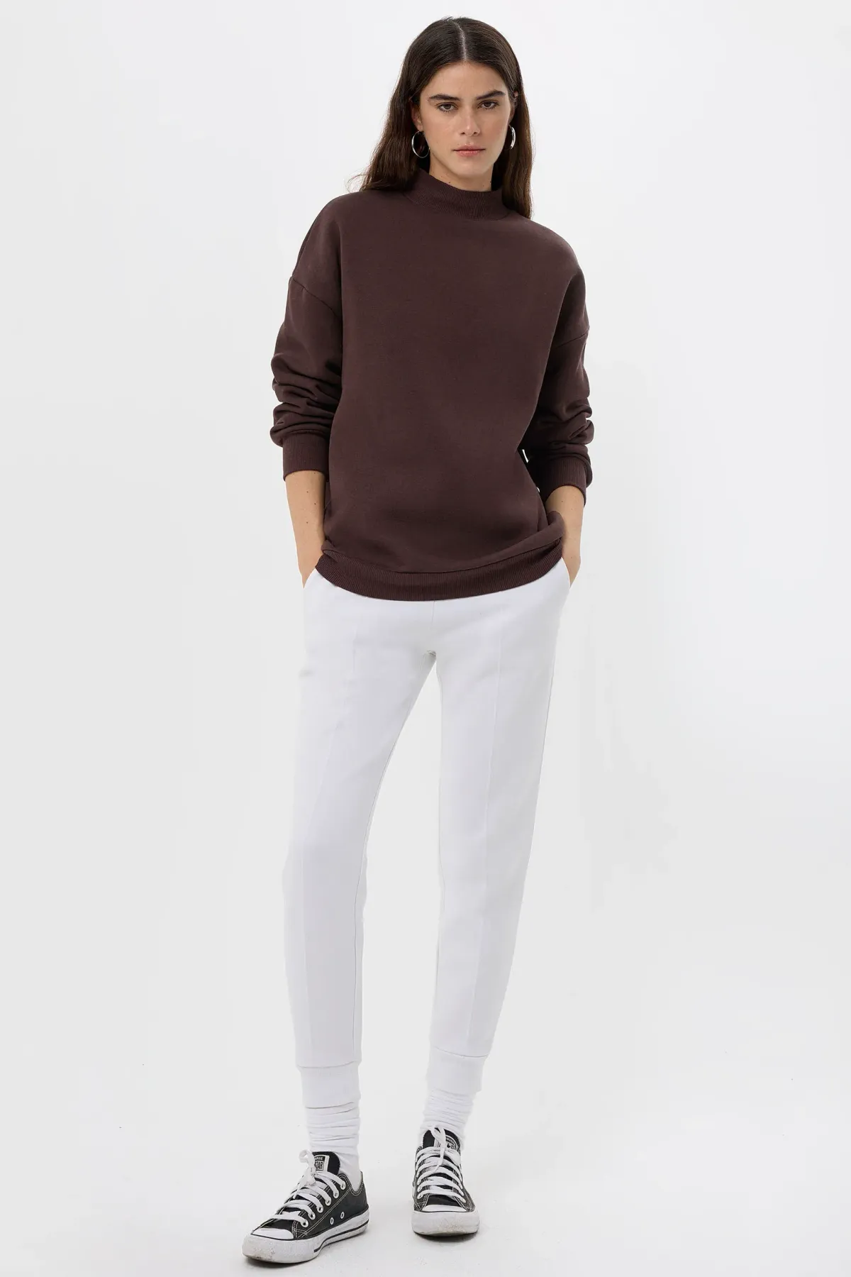 Regular-Fit Tee/Sweatshirt 2